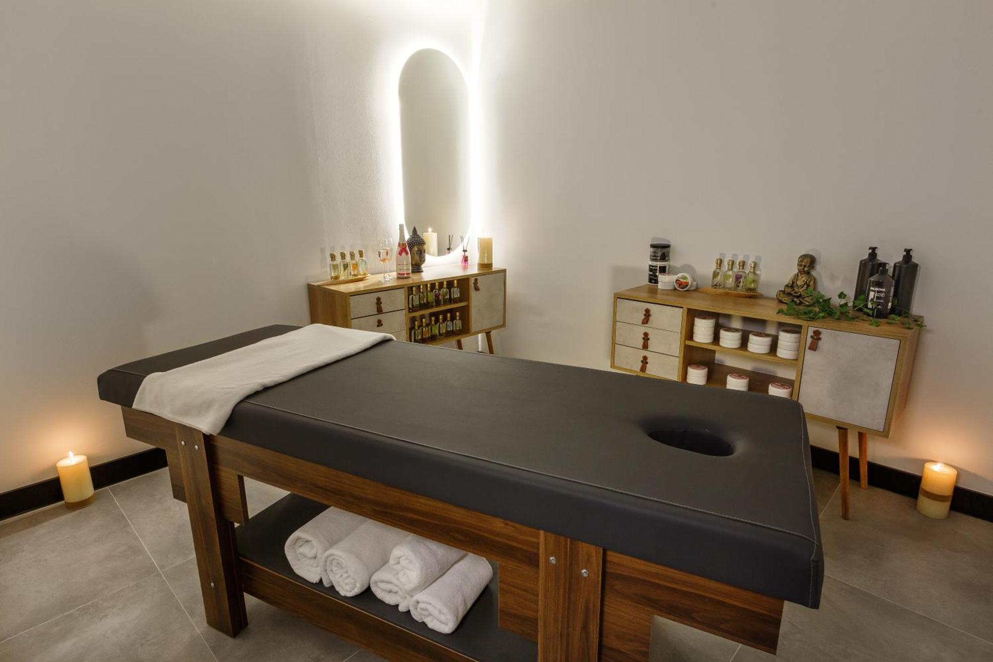 Luff Living (Adults Only) Antalya Kültér fotó