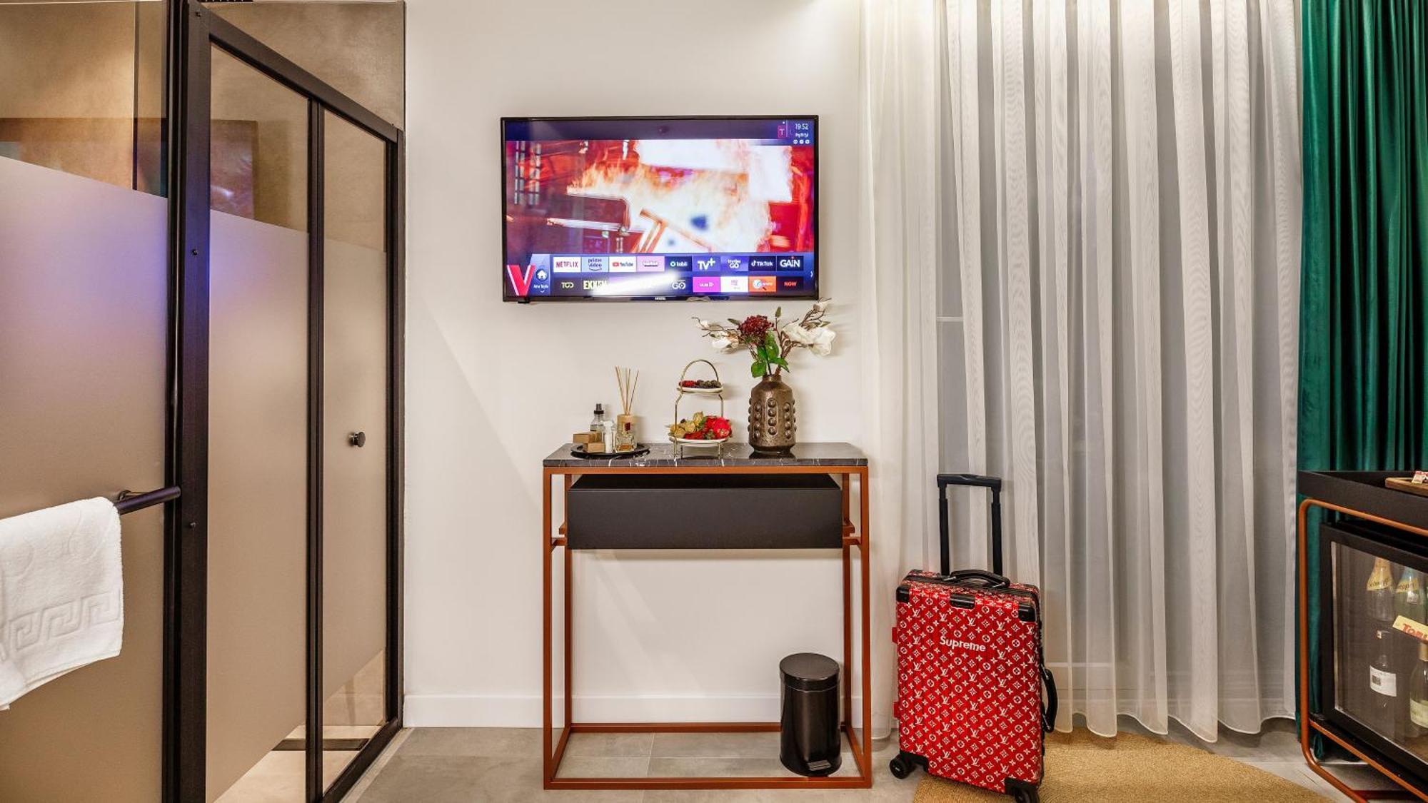 Luff Living (Adults Only) Antalya Kültér fotó